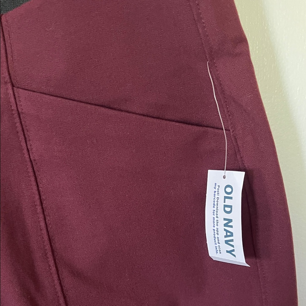 Old Navy Pixie Wide Leg Pants in Deep Burgundy - Picture 3 of 3